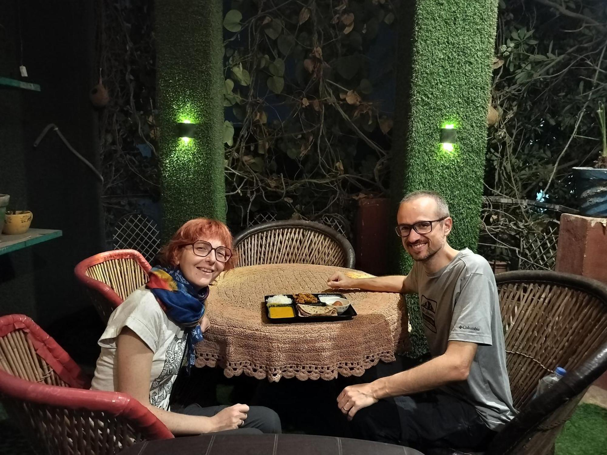 Kishan Home Stay Матура Екстериор снимка